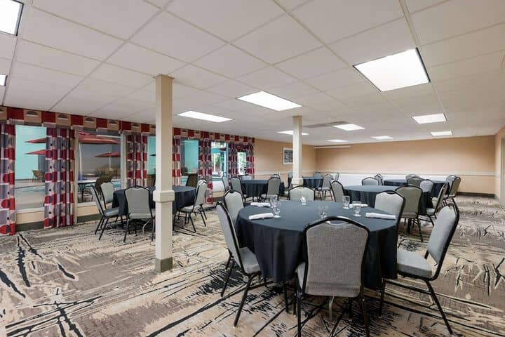 Meeting facility